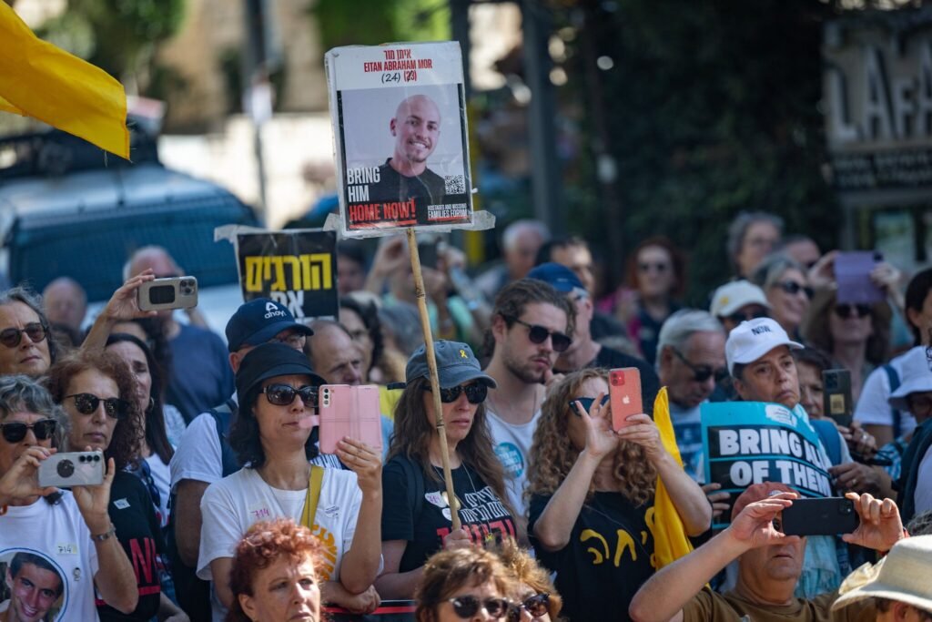 Tens of thousands to attend hostage rallies as Hamas issues warning for their fate