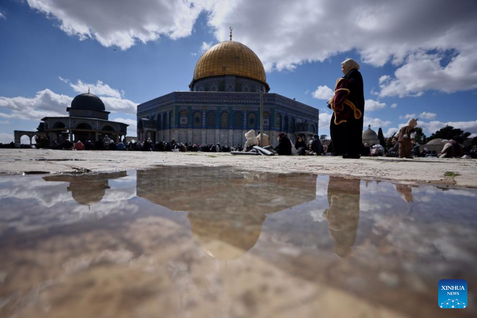People attend Friday prayers during holy month of Ramadan in Jerusalem -Xinhua