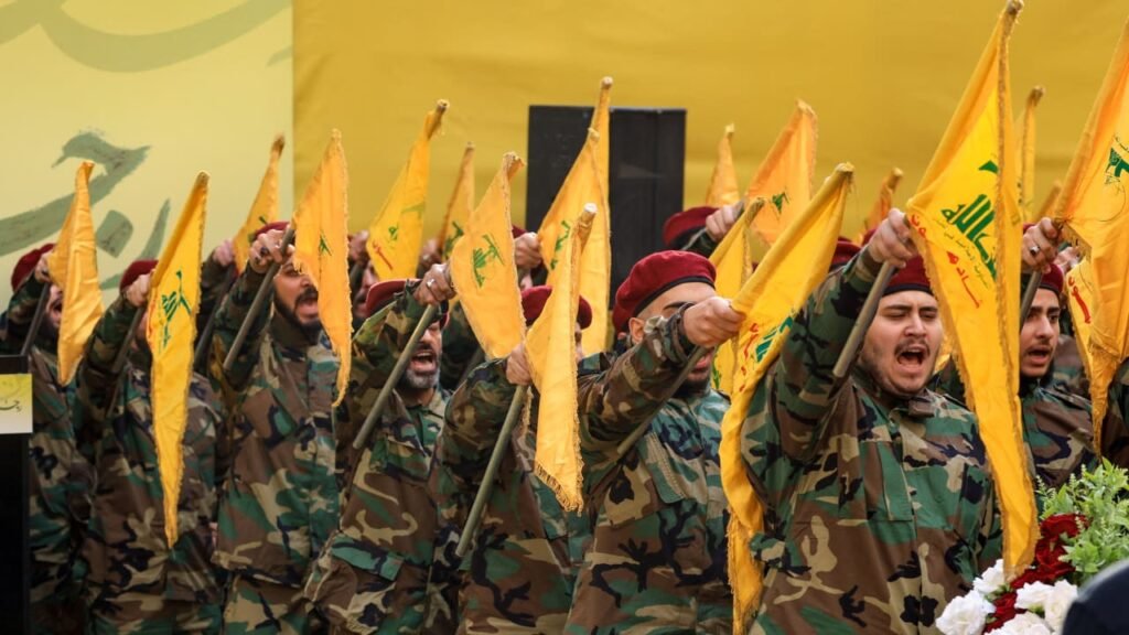 Hezbollah to attack Lebanese Army intervenes in conflict