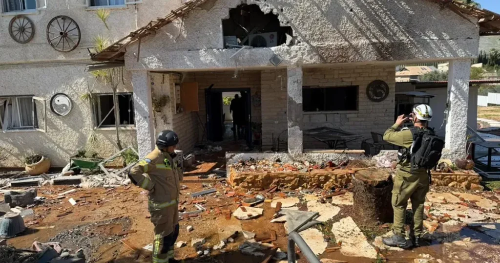 Israel-Iran War Day 4 Lebanese Army Evacuates Posts Near Border With Israel Amid Possible IDF Advance – Haaretz